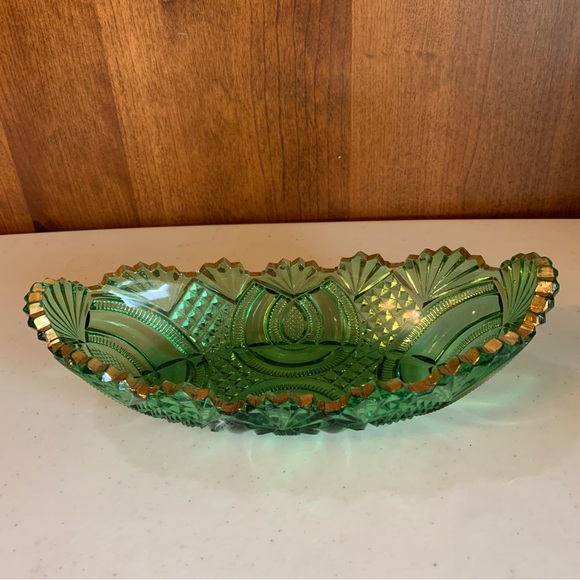 Early American Pressed Glass Hickman Green 8” Relish Celery Dish - Picture 1 of 5
